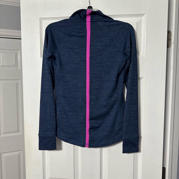 Women’s Under Armour Cold Gear Fitted Athletic Top - Picture 10 of 15
